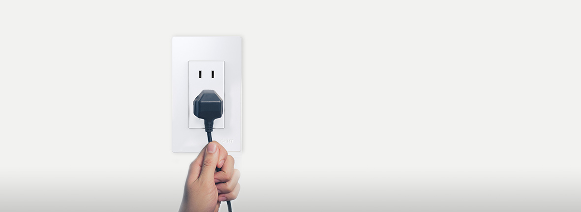 接線穩(wěn)固，插拔順暢 接線牢固便捷，可滿...