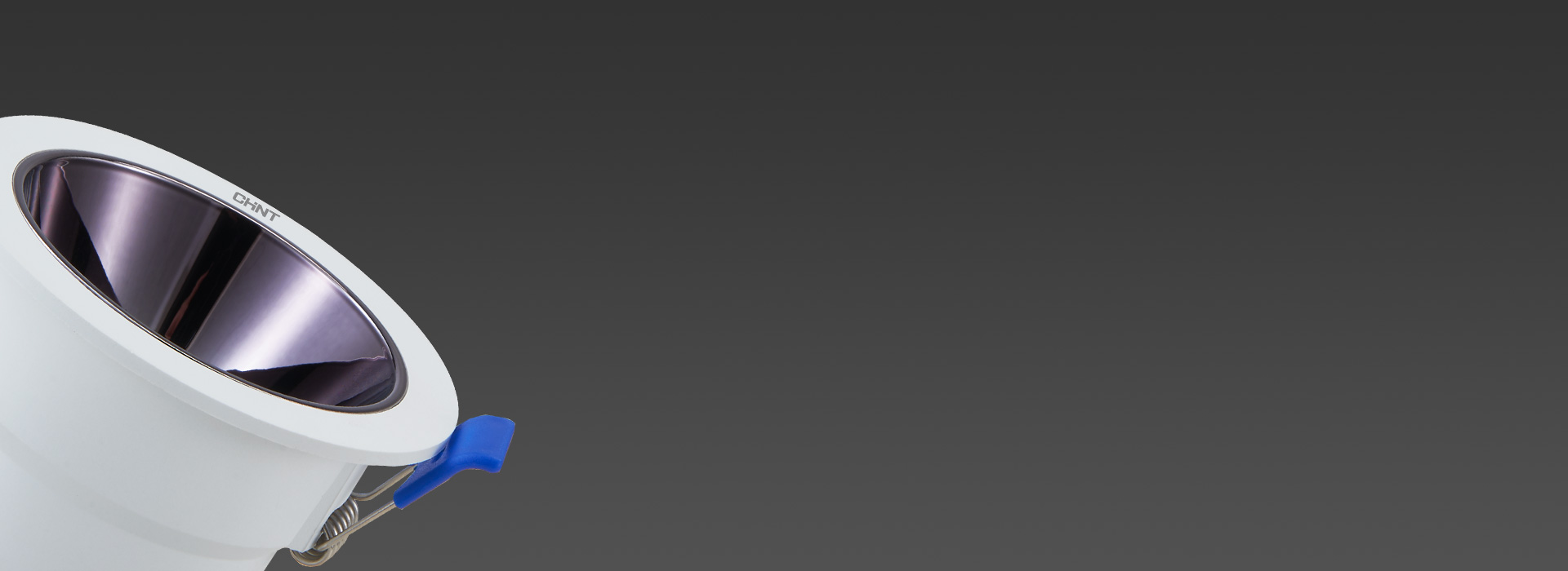 深藏光源+深色杯防眩，柔光“黑科技” ...