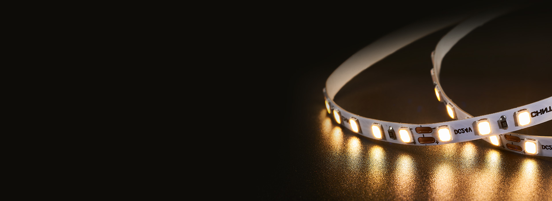 120珠/米，高光效，高亮度 每米光通...