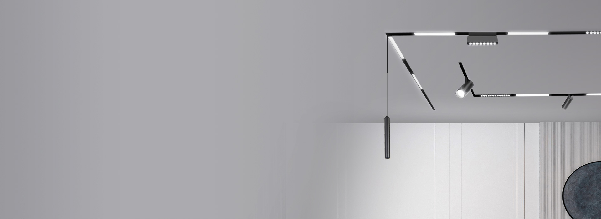 磁吸軌道燈 藝術(shù)，或是魔術(shù)。相互碰撞，...