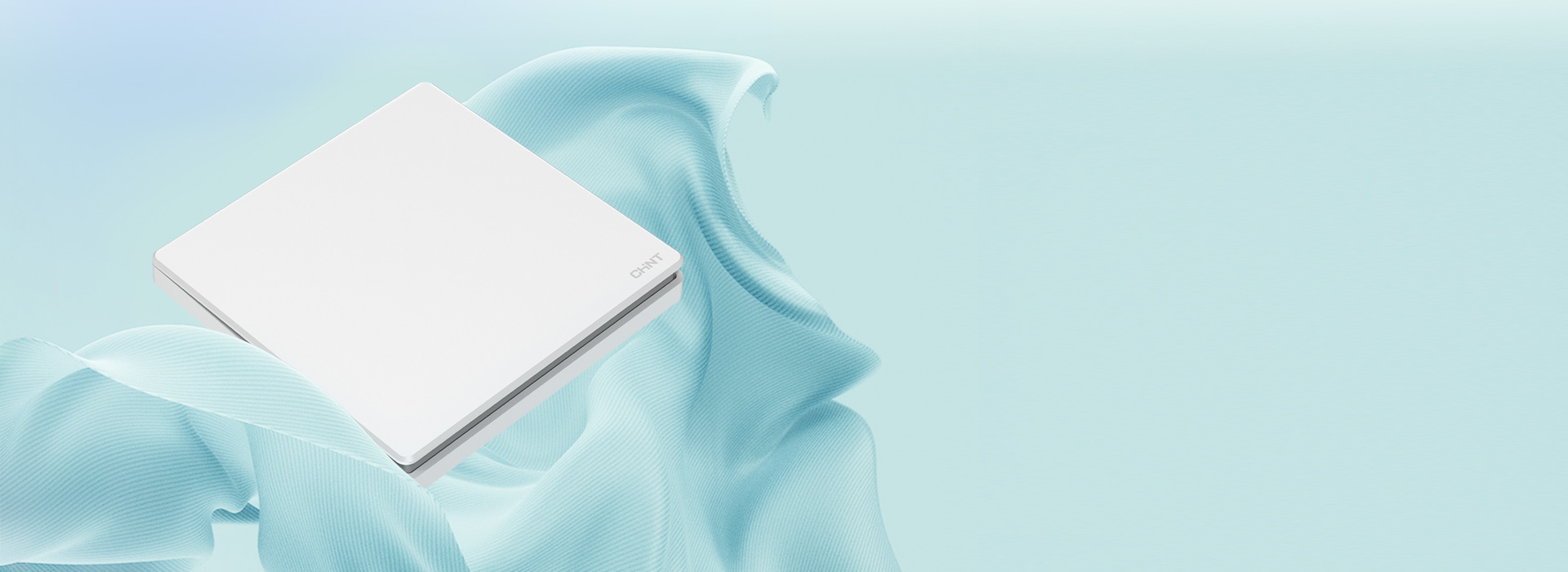 靠近，即心動 正泰開關K3系列采用高級...