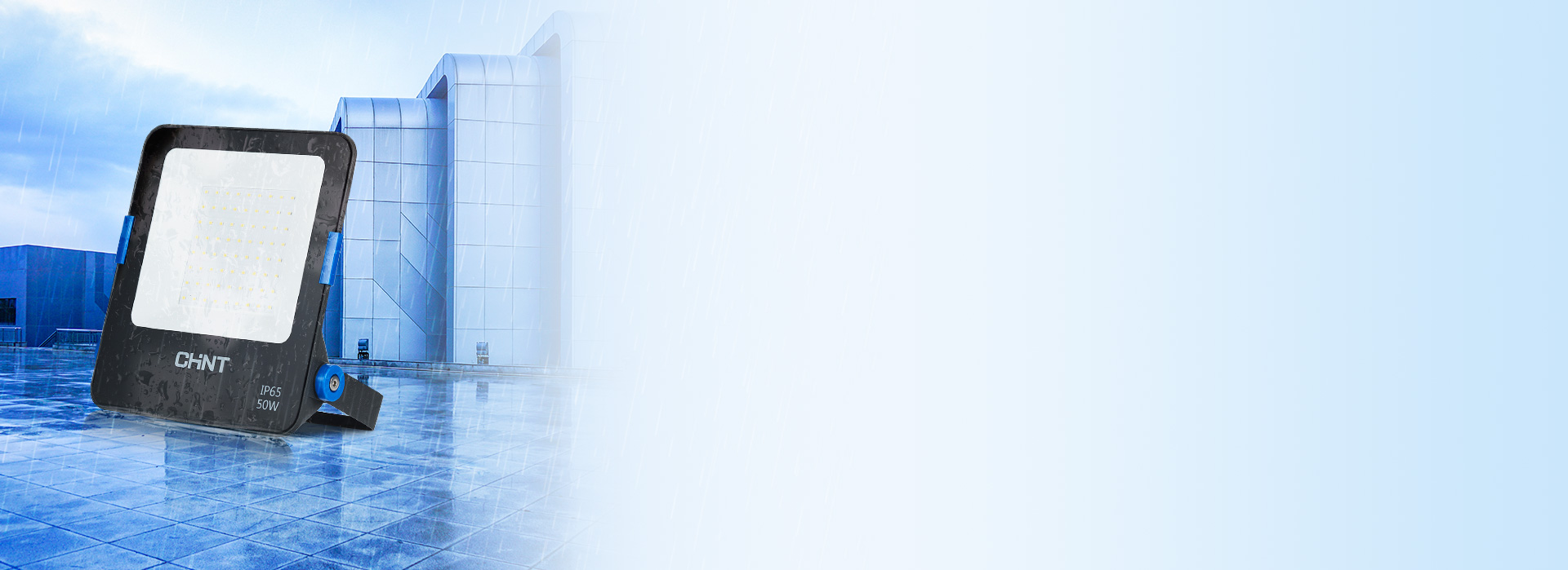 IP65高防護(hù)等級(jí)，無懼風(fēng)雨 經(jīng)過多次...