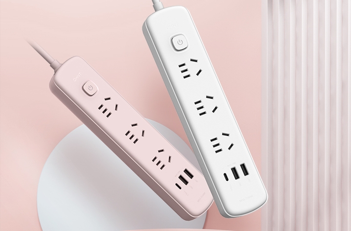 好用的排插推薦1:SunriseM系列20W快充排插 好用的排插推薦1:SunriseM系列20W快充排插