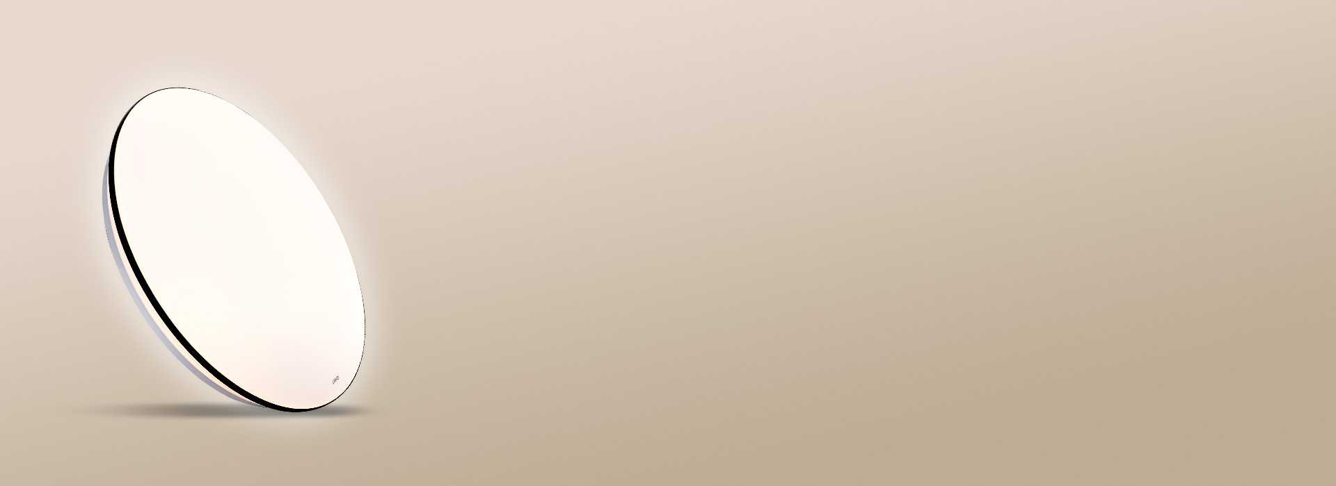 極簡主義的魅力 整燈線條簡潔明了，黑色...