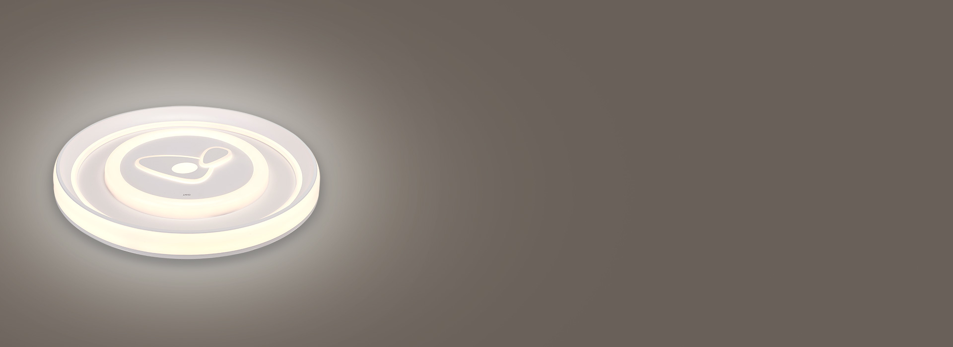 光線均勻，柔和迷人 光學(xué)燈罩，透光率高...